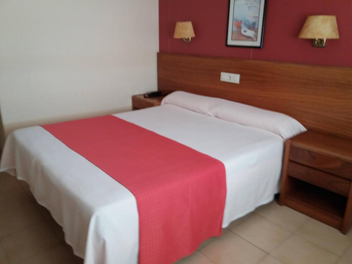 Hotel Siroco ปอร์โตโนโว ภายนอก รูปภาพ