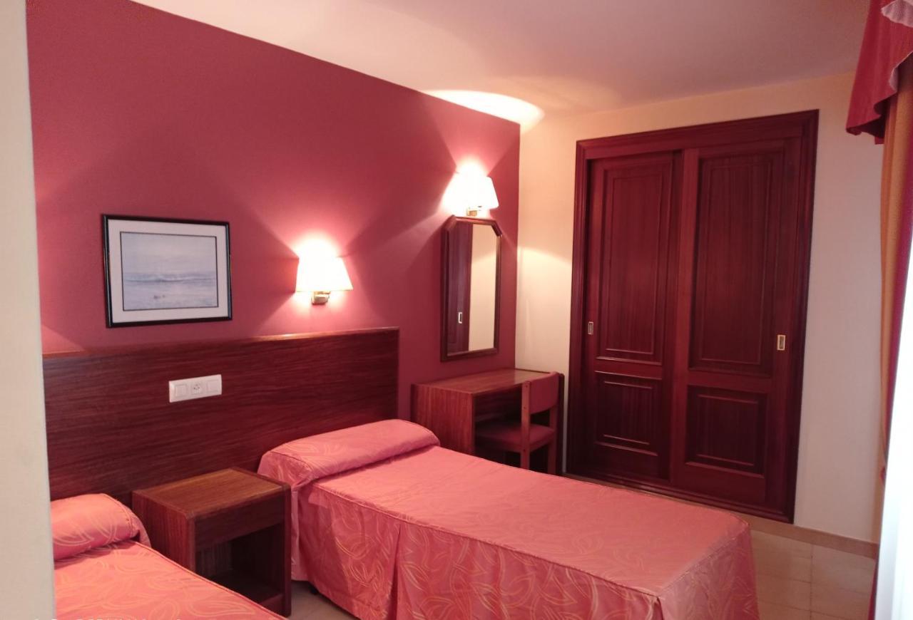 Hotel Siroco ปอร์โตโนโว ภายนอก รูปภาพ