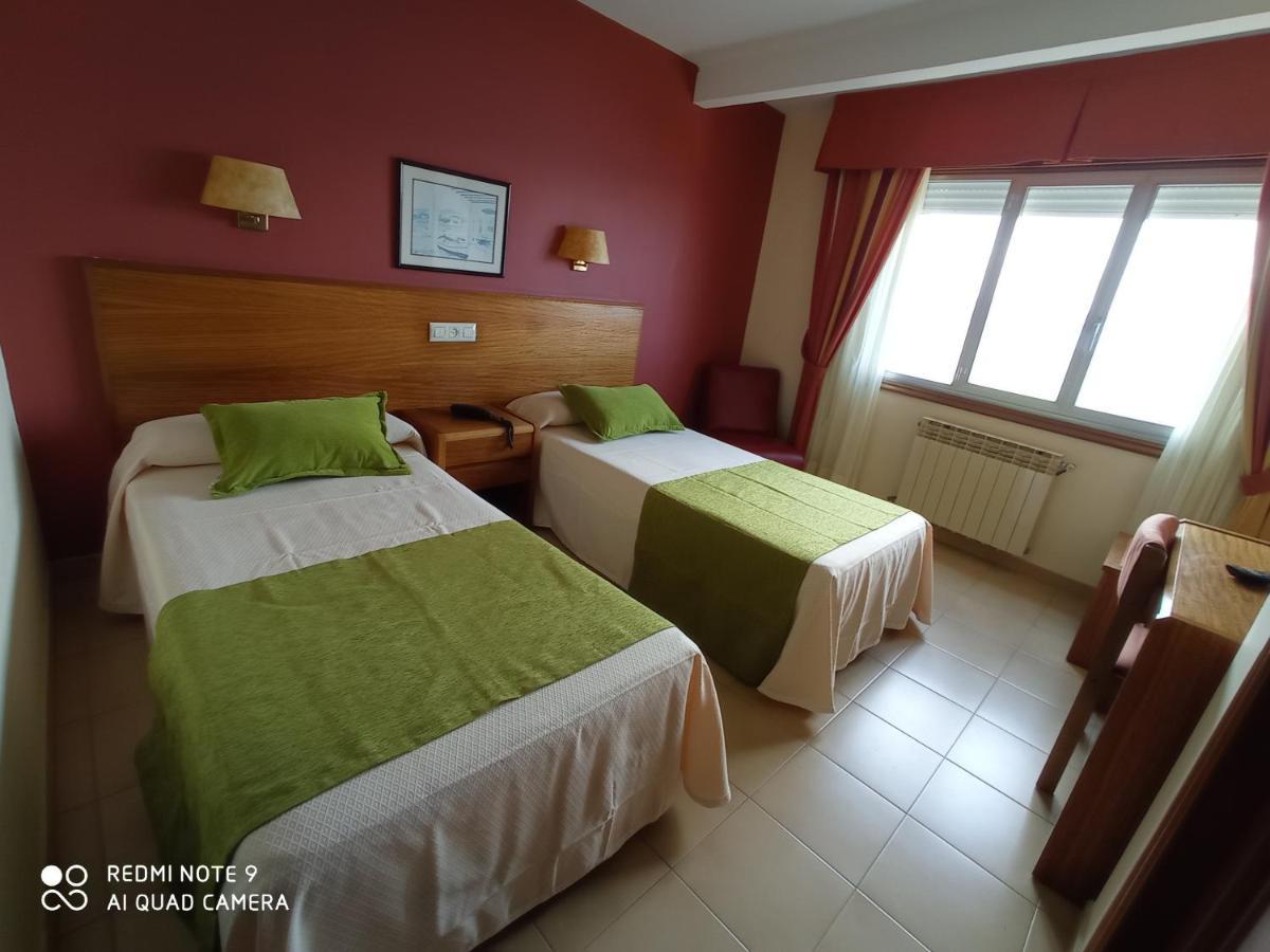 Hotel Siroco ปอร์โตโนโว ภายนอก รูปภาพ