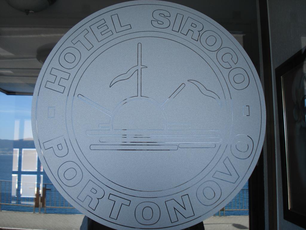 Hotel Siroco ปอร์โตโนโว ภายนอก รูปภาพ